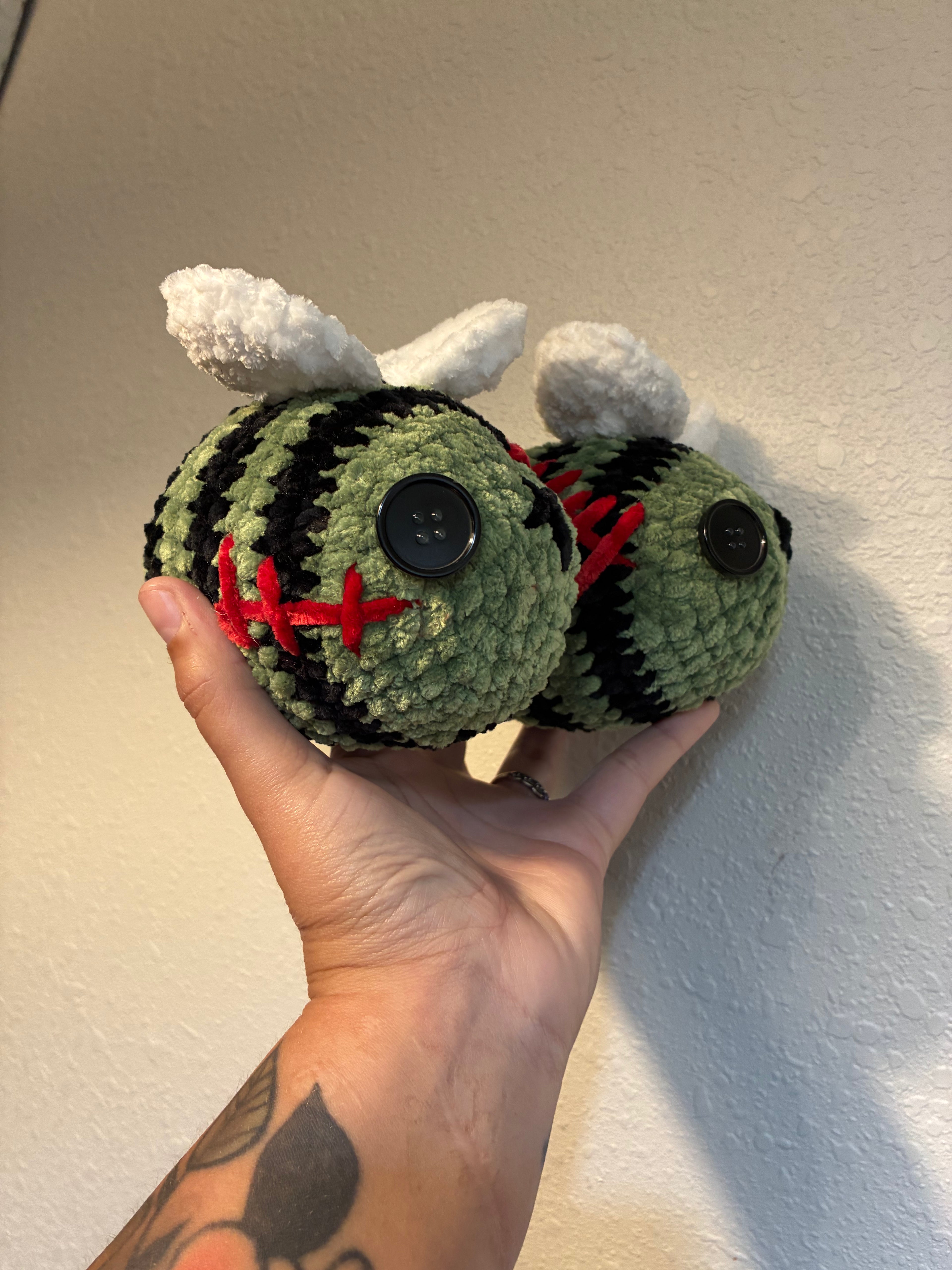 ZomBEES